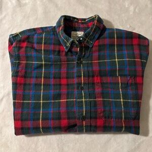 Mens LL Bean Slightly Fitted Flannel Long Sleeve Shirt
